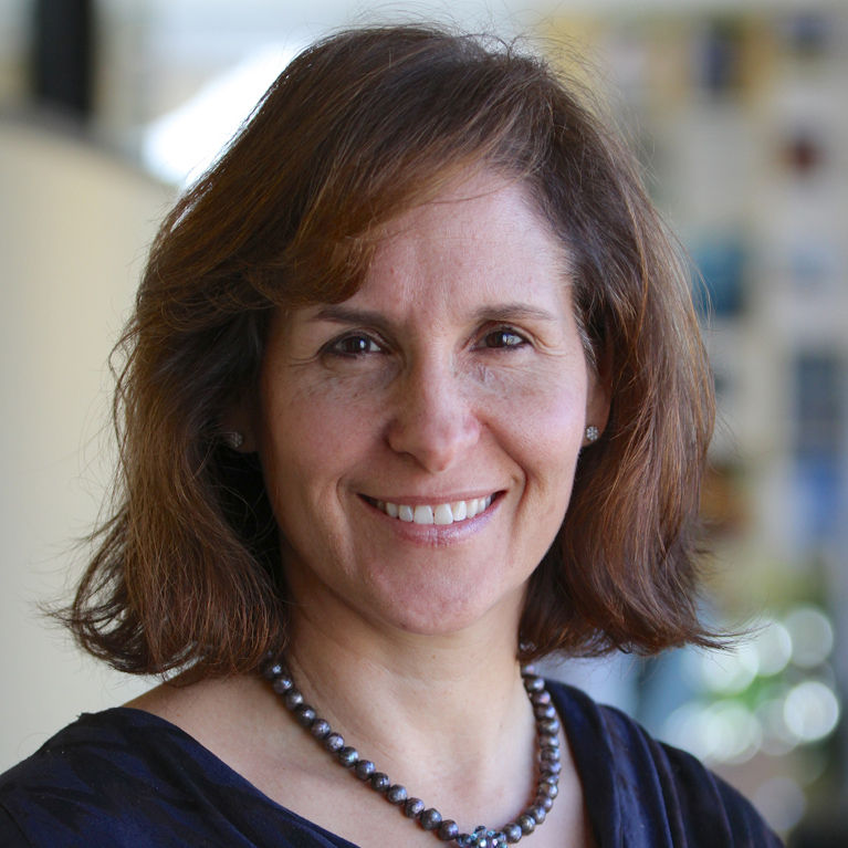 cynthia cummis